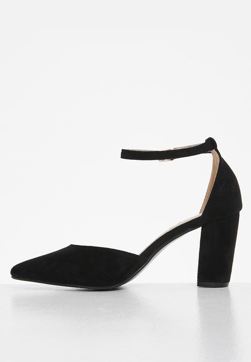 edit - Ankle strap block heel - black