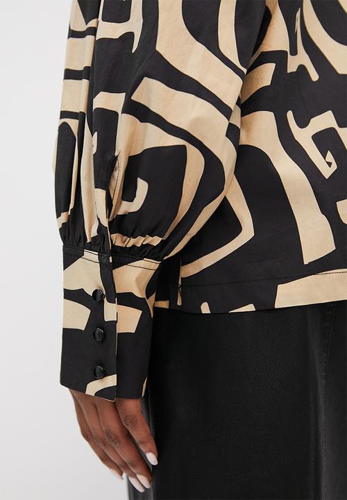 Superbalist - Lulama Wolf cut-out blouse - The maze