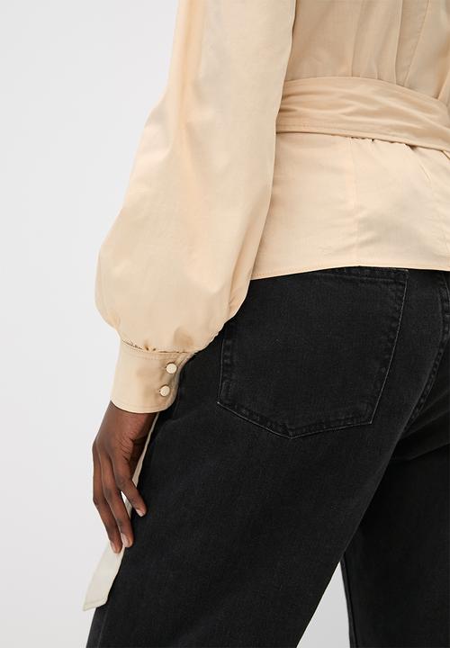 Superbalist - Lulama Wolf wrap blouse - Sahara