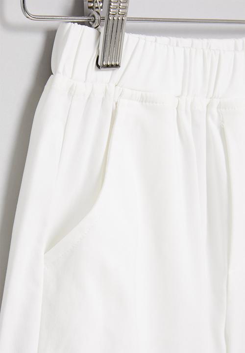 Pop Candy - Girls elastic waist shorts - white