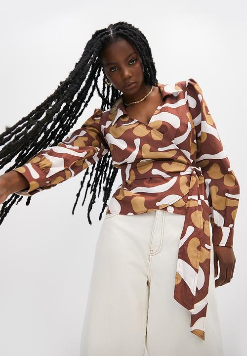 Superbalist - Lulama Wolf wrap blouse - Sensitivity