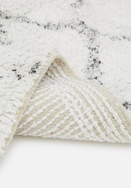 Bathroom Solutions - Diamond tuft bath mat - black&white