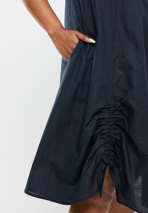 AMANDA LAIRD CHERRY - Plus bishop dress - black