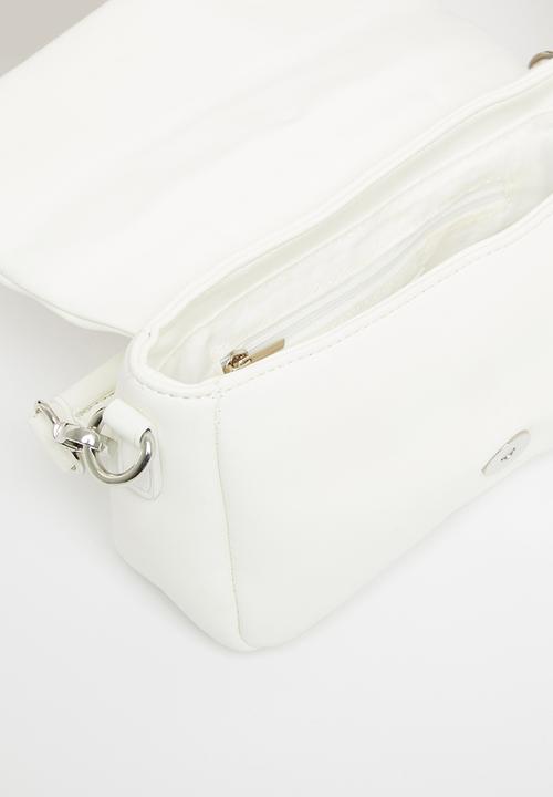 Public Desire - The capri - white