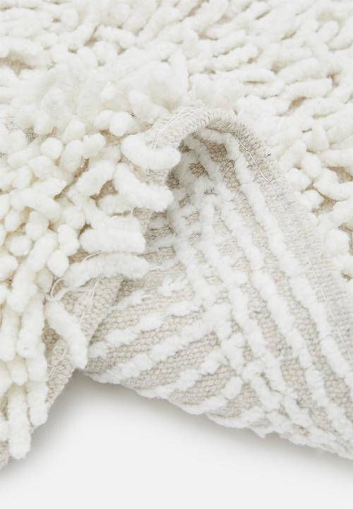 Bathroom Solutions - Fluffy bathroom mat - cream