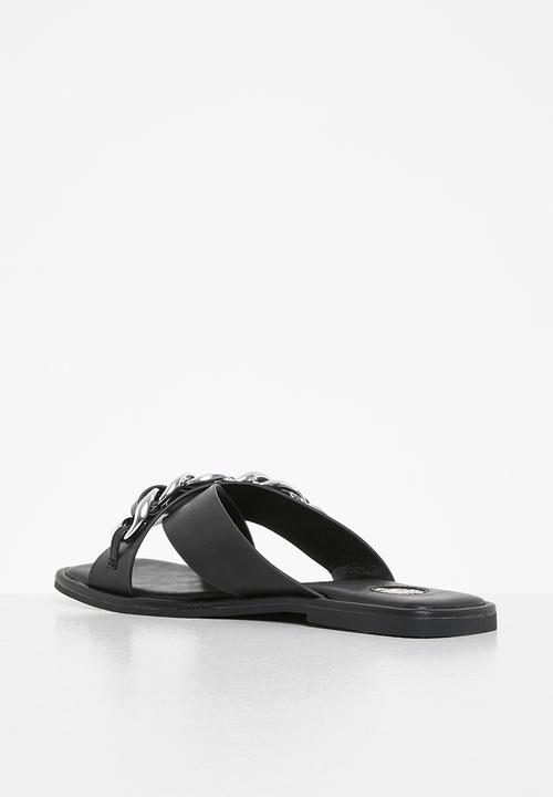 Footwork - Gemini chain cross strap sandal - black