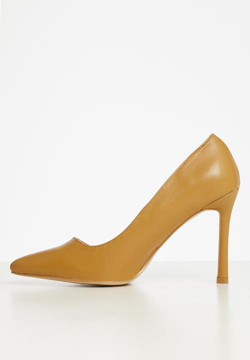 edit - Basic court stilleto - tan