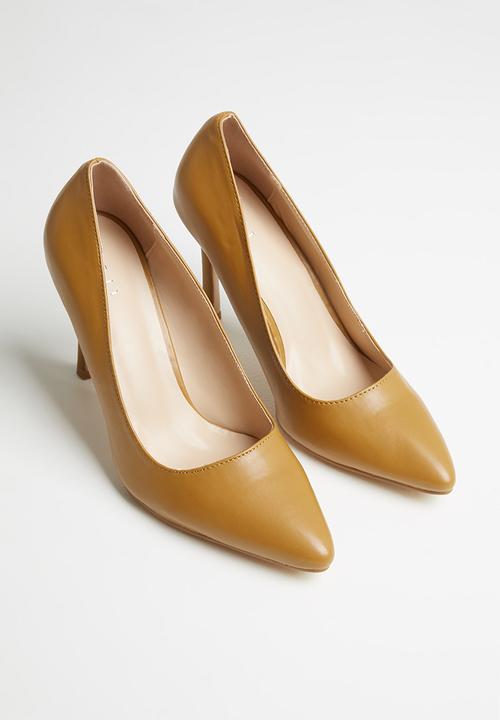 edit - Basic court stilleto - tan