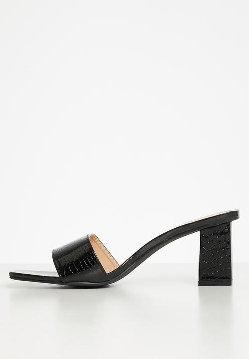 edit - Hazel embossed mule - black