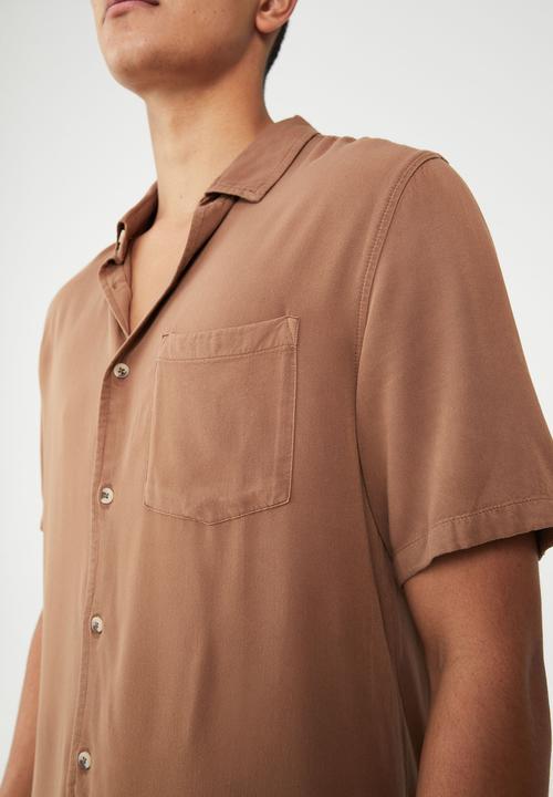 Cotton On - Cuban short sleeve shirt - coffee