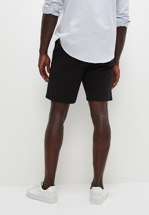 Lark & Crosse - Regular fit chino short - black