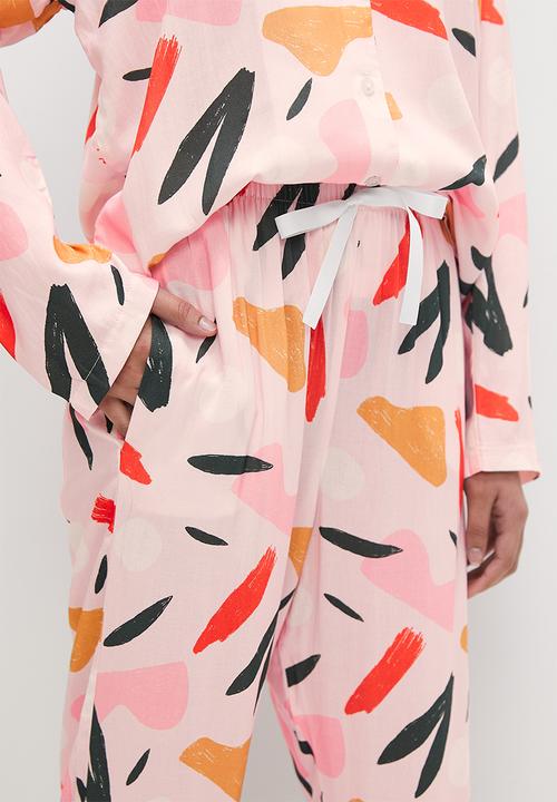 Superbalist - Sleep shirt and pants set - pink abstract