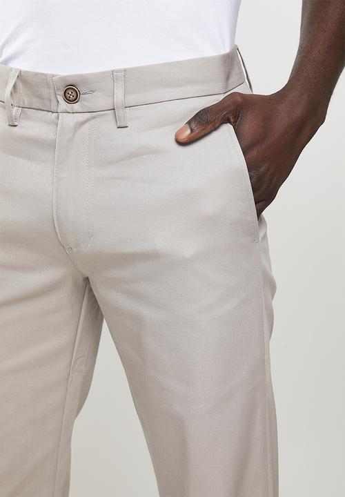 Ben Sherman - ESSENTIAL BEN SHERMAN CHINO PANT - GREY