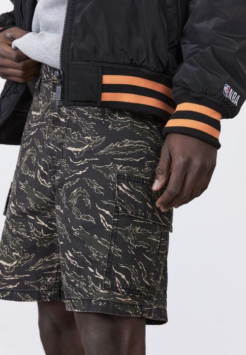 Factorie - Rip stop cargo short - tiger camo