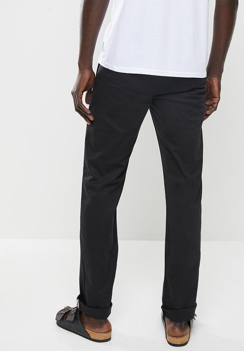 Ben Sherman - ESSENTIAL BEN SHERMAN CHINO PANT - BLACK