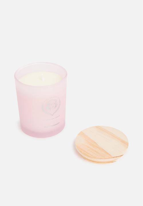 Anke Products - Pink champagne diffuser & candle gift set