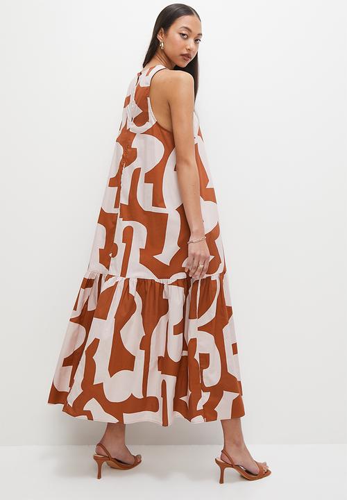 Superbalist - Pocket detail tiered dress - stone & brown