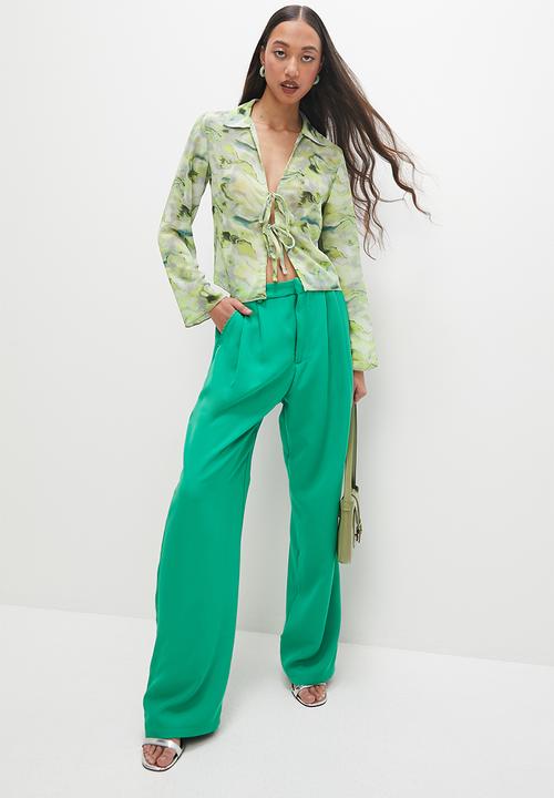 VELVET - Printed tie front relaxed blouse - green 