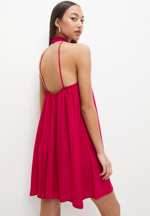 VELVET - Satin halter mini trapeze - red