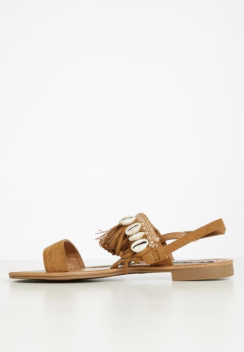 Madison® - Carter slingback sandal - camel