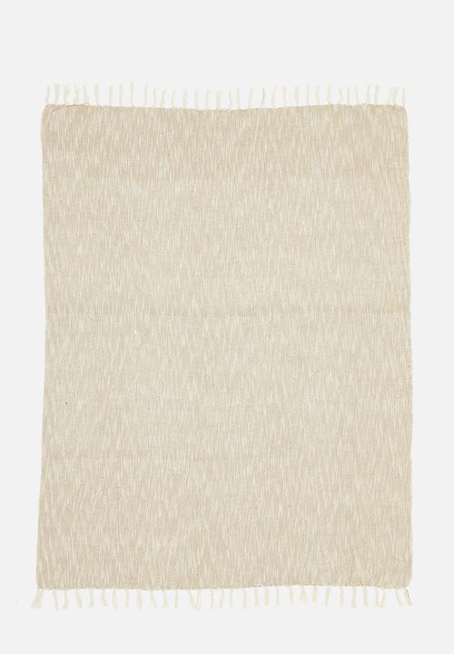 H&S - Coilow throw - natural