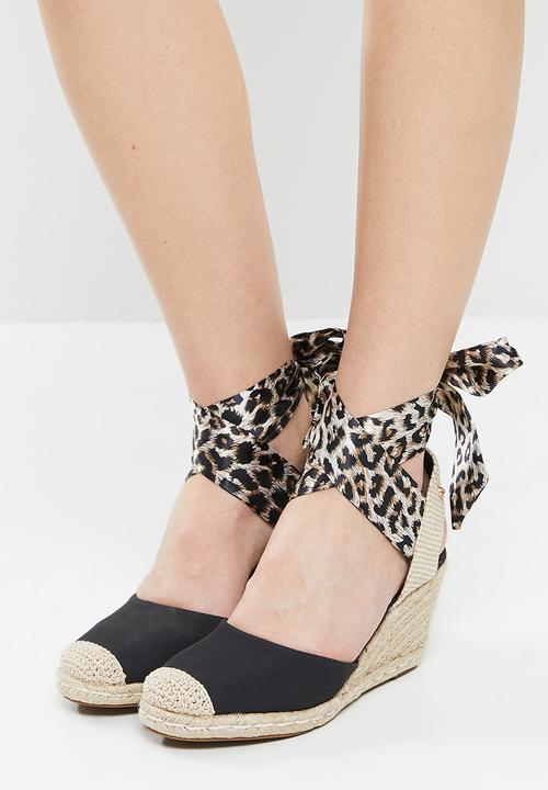 Miss Black - Jojo1 espadrille wedge heel - black
