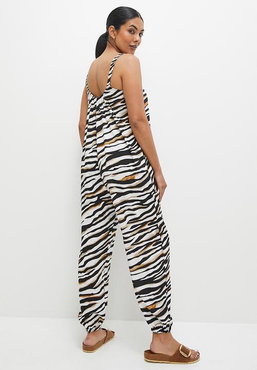 edit - Scoop neck woven harem jumpsuit - black animal
