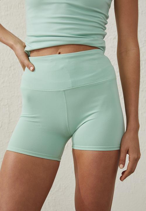 Cotton On - Highwaisted shortie short - cameo green