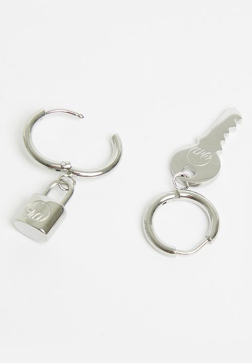 ERA by DJ Zinhle - Unlocked earrings - silver