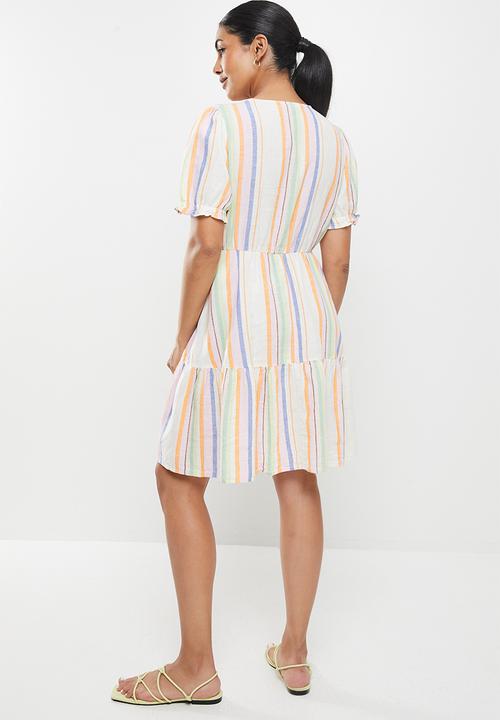 ONLY - Tinna short sleeve wrap dress - flame orange