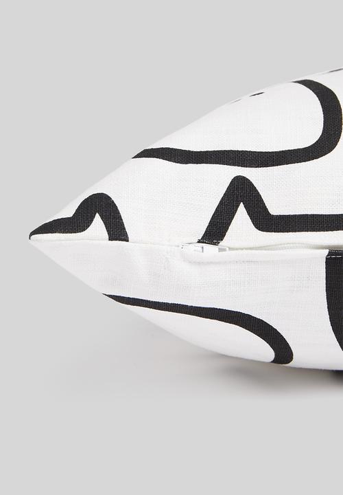 Sixth Floor - Mittens cushion cover - black & white