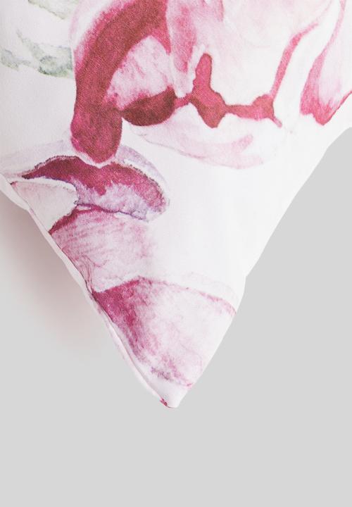Sixth Floor - Wilder cushion cover - floral