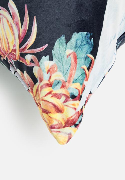 Sixth Floor - Vinci cushion cover - multi