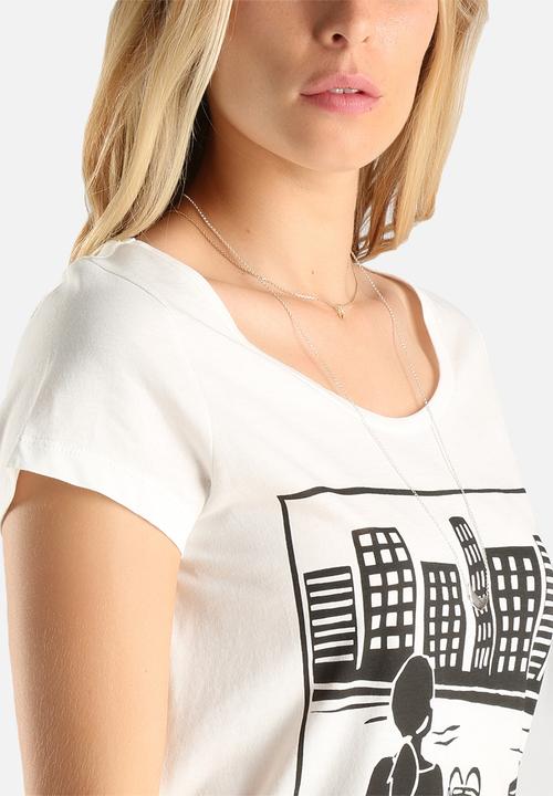 Vero Moda - Piccasy Printed Tee