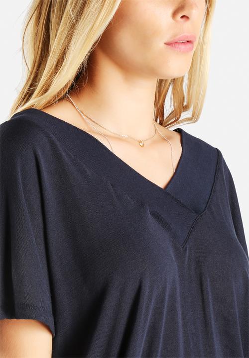 Vero Moda - Busy Rib V-Neck Top