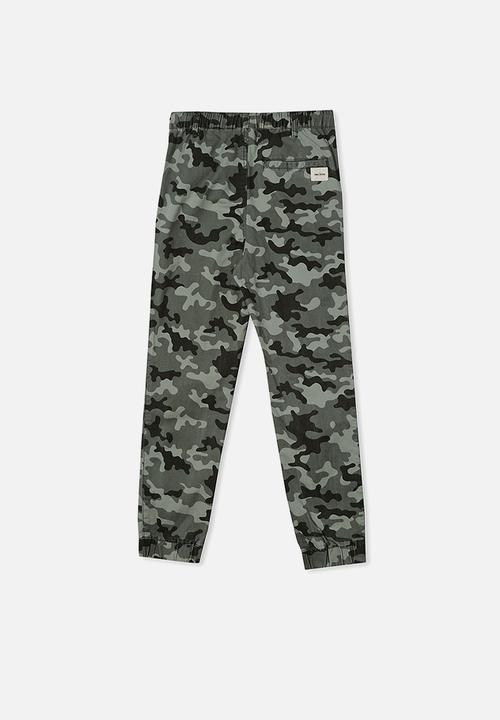 Cotton On - Larry cuffed pant - new camo