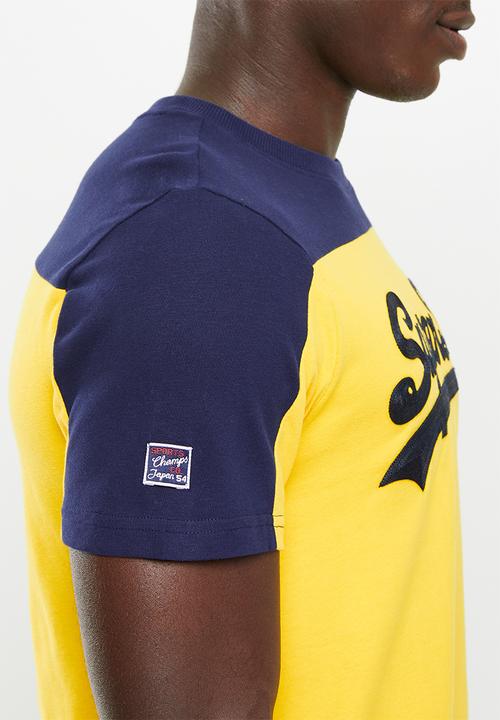 Superdry. - Vintage vl college tee - springs yellow
