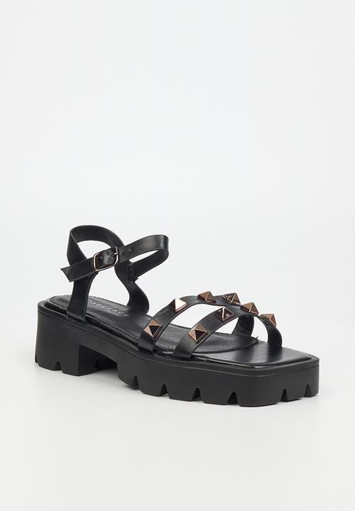 Rock & Co - Deviant 1 chunky lug sole sandal - black