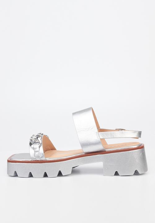 Rock & Co - Deviant 2 chunky lug sole sandal - silver