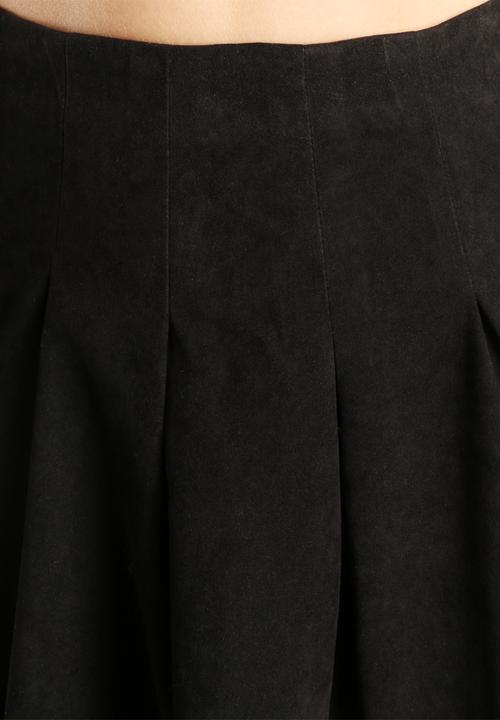 Vero Moda - Munja Faux Suede Short Skirt
