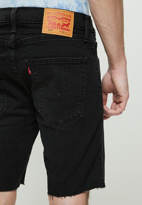 Levi’s® - 412 Slim short heartbeats adv short - black