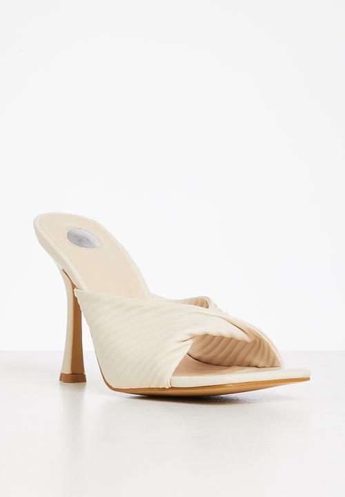 Footwork - Karri stiletto mule heel - beige