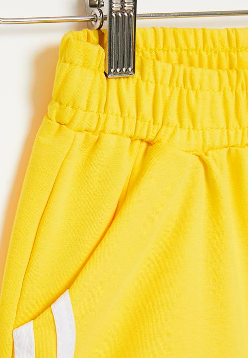 Pop Candy - Girls fleece shorts - yellow