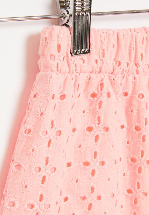 Pop Candy - Broderie Anglaise shorts - pink