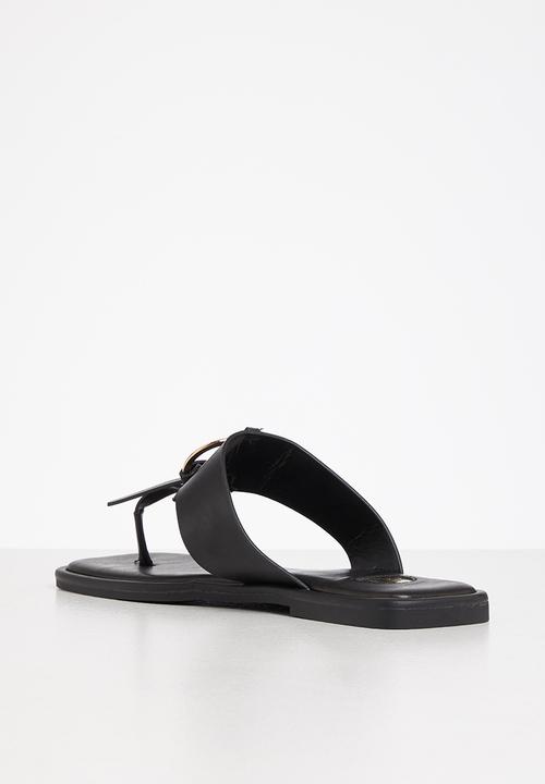 Footwork - Kinn t-bar sandal - black
