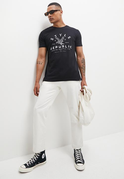 STYLE REPUBLIC - Mikey crew neck graphic tee - black