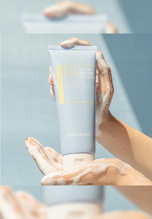 SUR.MEDIC™ - Azulene Soothing PH Cleanser