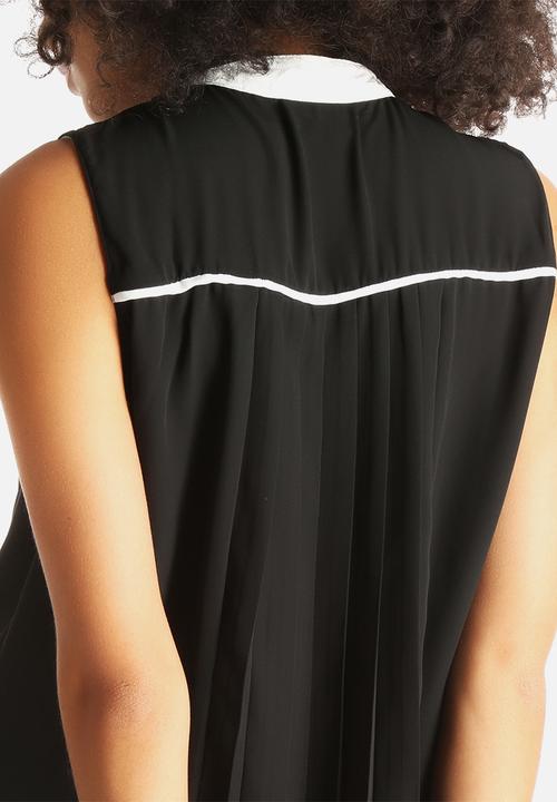 Vero Moda - Quin Pleat Shirt