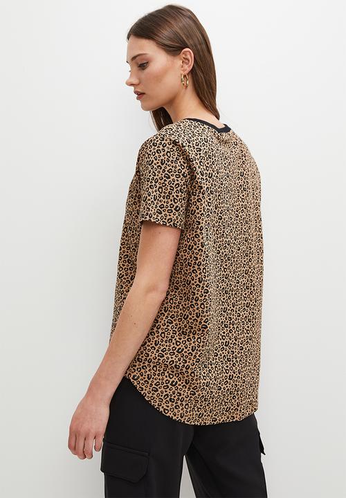 Superbalist - Basic crew easy fit aop - leopard print