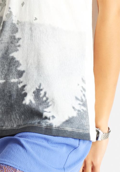 Vero Moda - Silver Mountain Tee